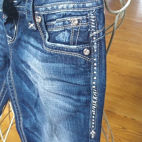 Rock Revival Gwen Capri Jeans - Picture 9 of 16